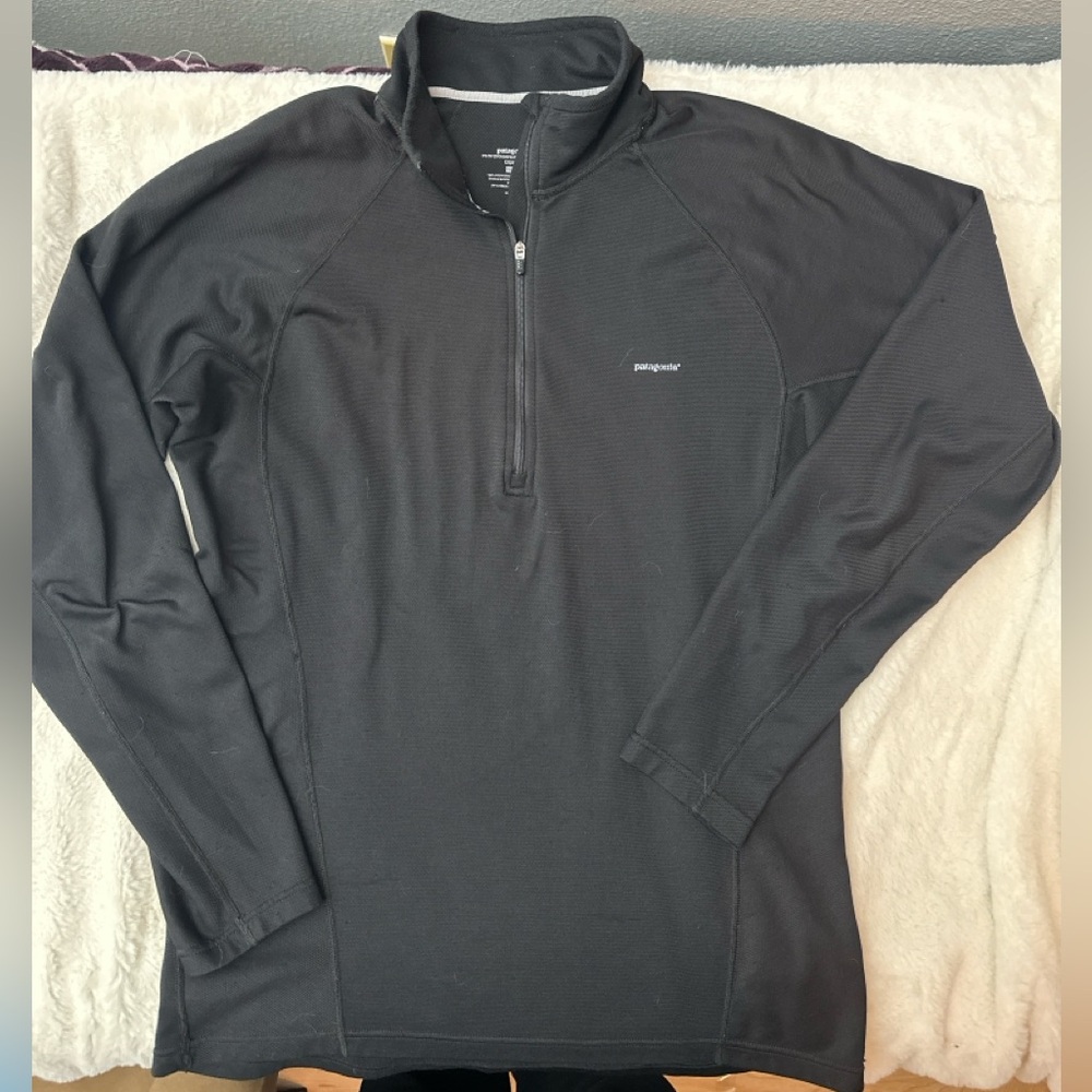 Patagonia capilene base layer 1/4 zip